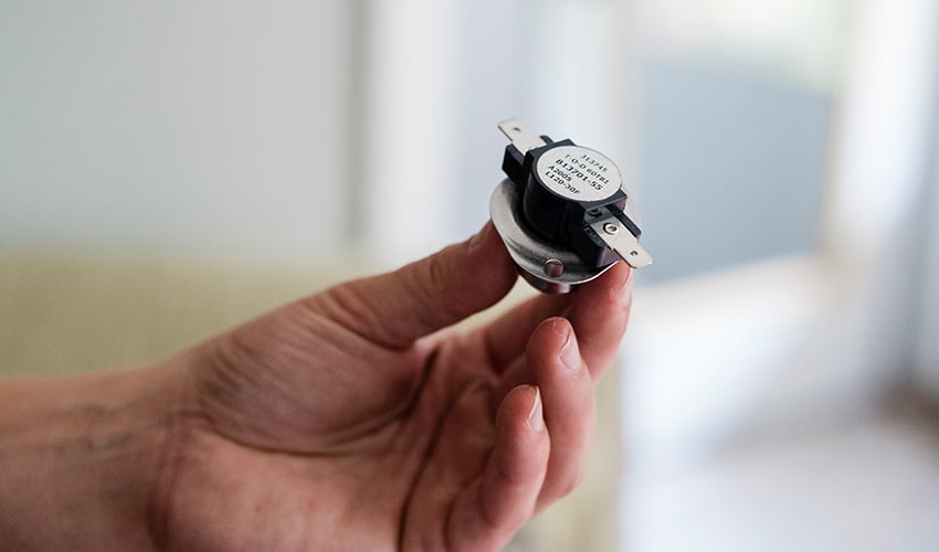 Say Goodbye To AC Reset Button Issues Smart AC Solutions