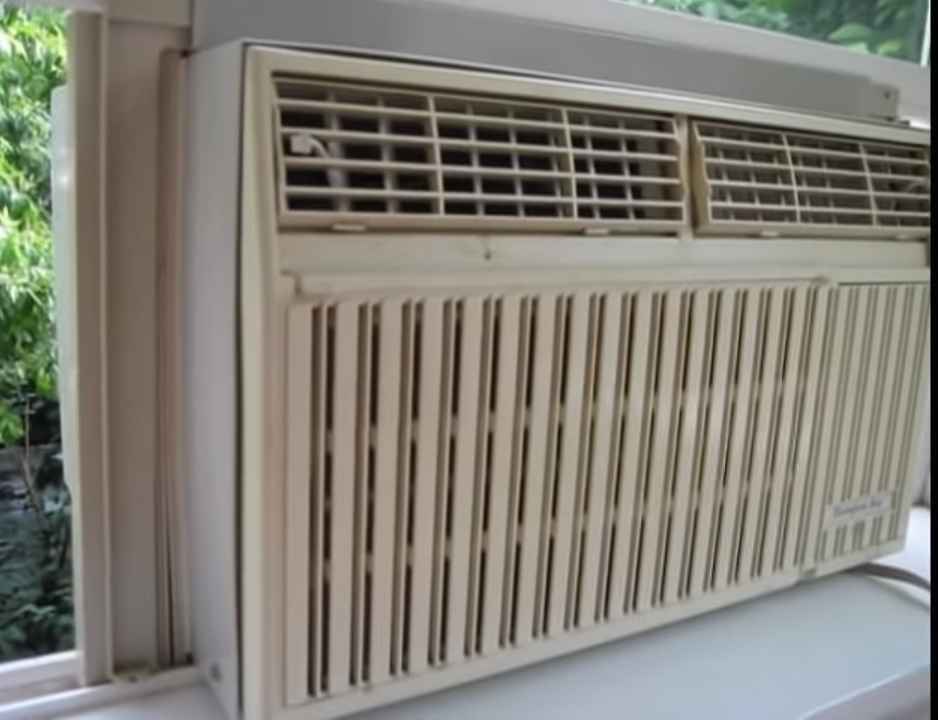 How to Tilt an Air Conditioner