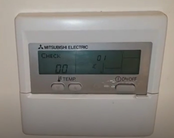 mitsubishi split unit not heating