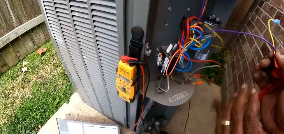 Air Conditioner Making Loud Noise Not Cooling
