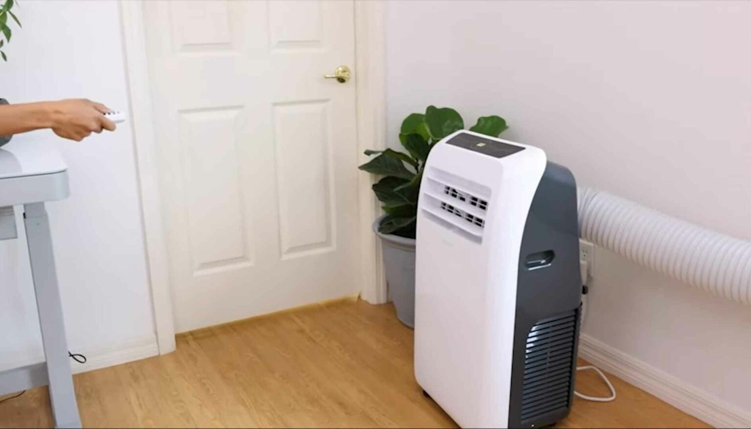 Portable Air Conditioner With Self Evaporating System Stop Sweating! Discover If Portable ACs Are Self-Evaporating