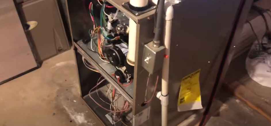 Causes of air conditioner leak water