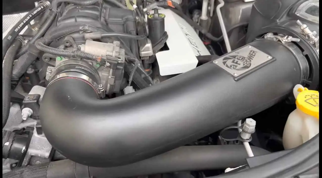 Why Is My Car Air Conditioner Hissing? Smart AC Solutions