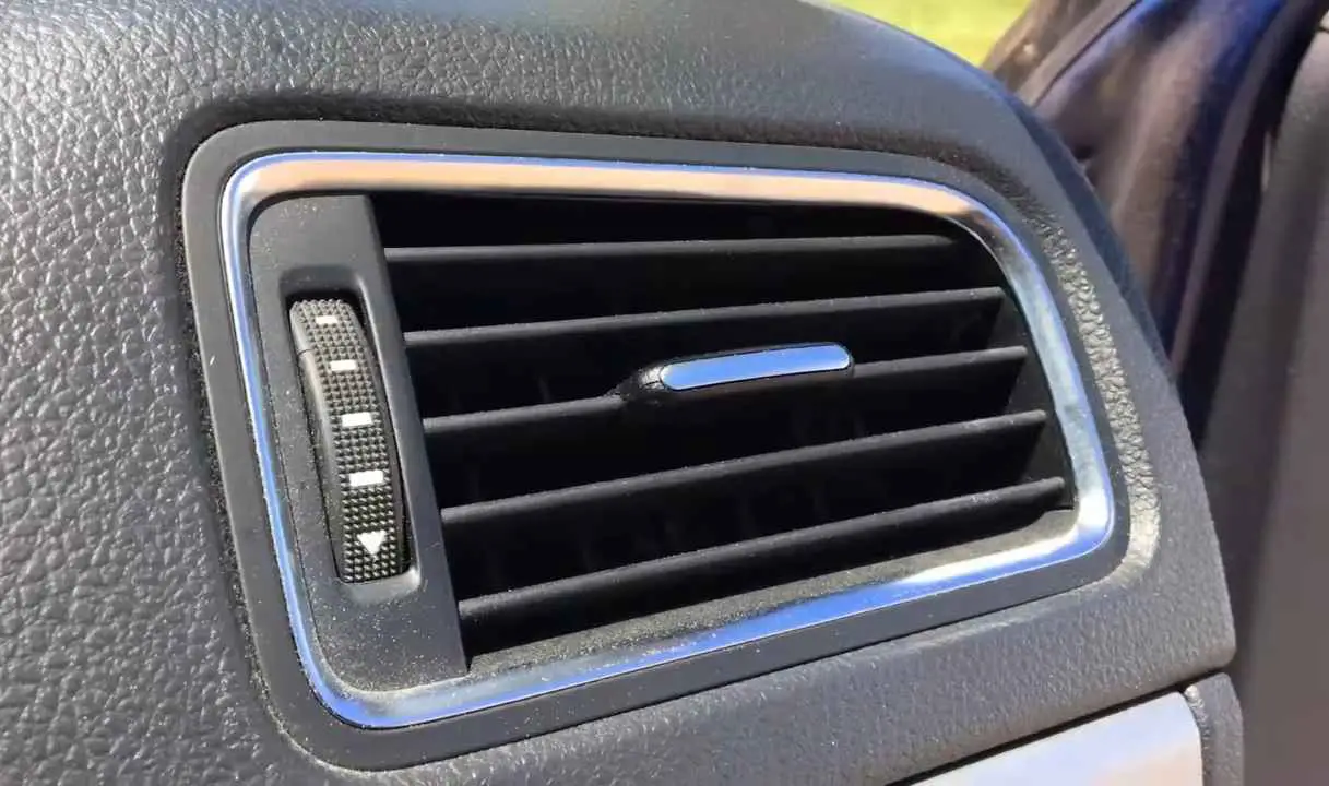 Should I Turn Ac Off Before Turning Off Car?