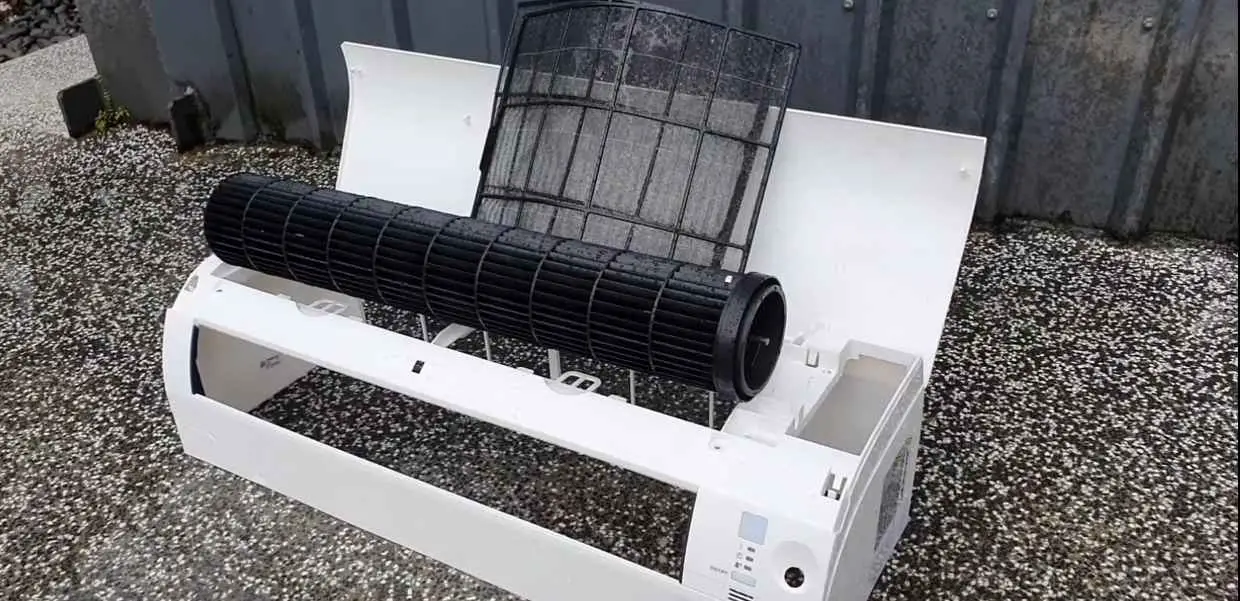 Cleaning Daikin Air Conditioner Step By Step