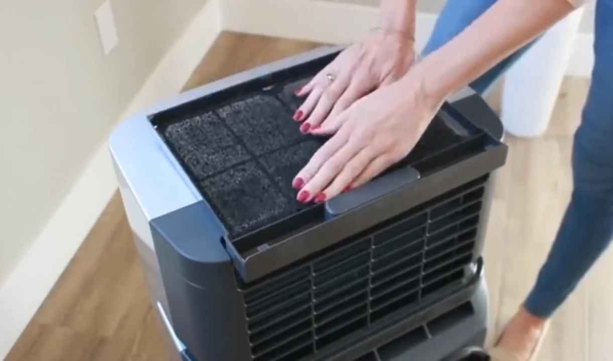 How Does Whynter Arc122Ds Elite Continuous Drainage Hose