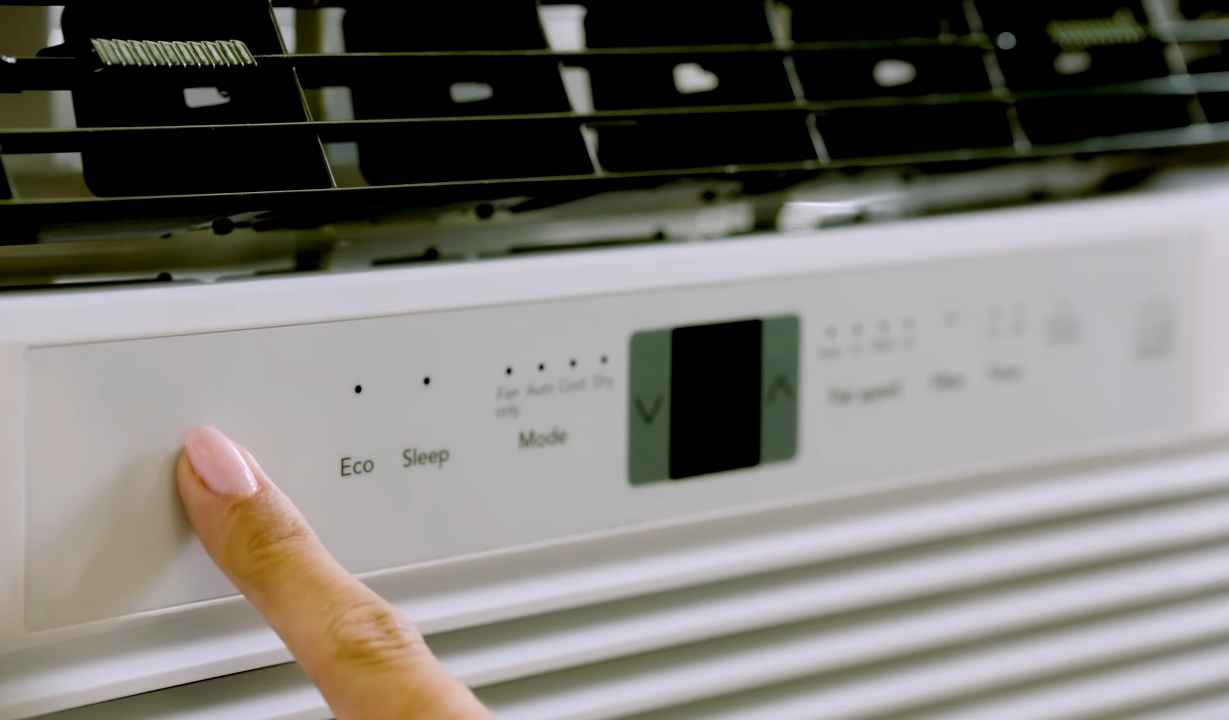 Frigidaire Window Air Conditioner Not Cooling [FIXED]