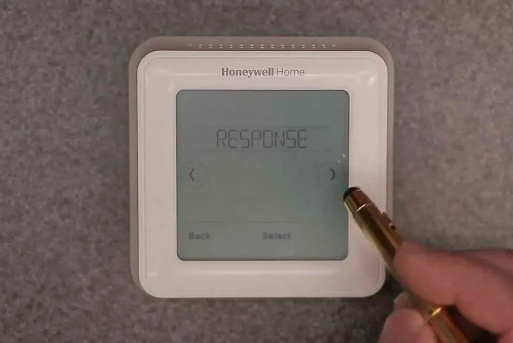 Why is My Honeywell T5 Thermostat Cool on Blinking